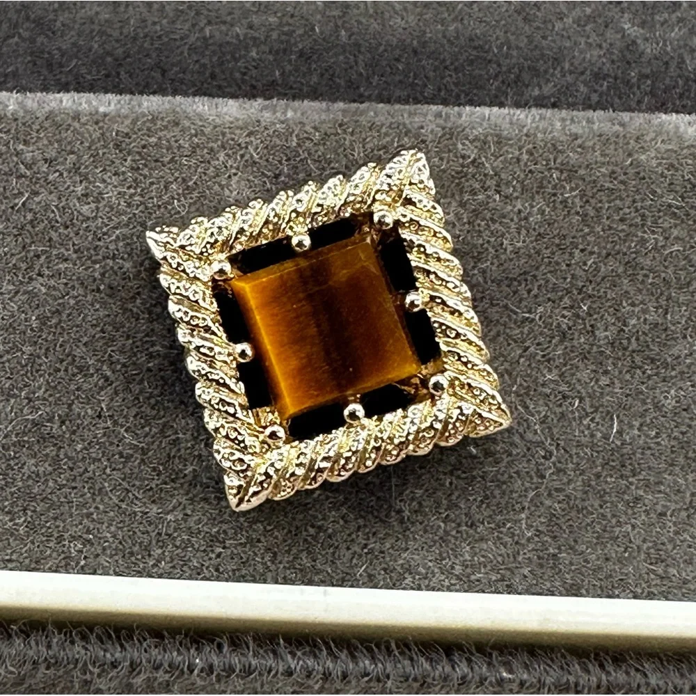 Vintage Swank Gold Tone Mesh Tiger’s Eye Square Cufflinks & Tie Tack Set IOB